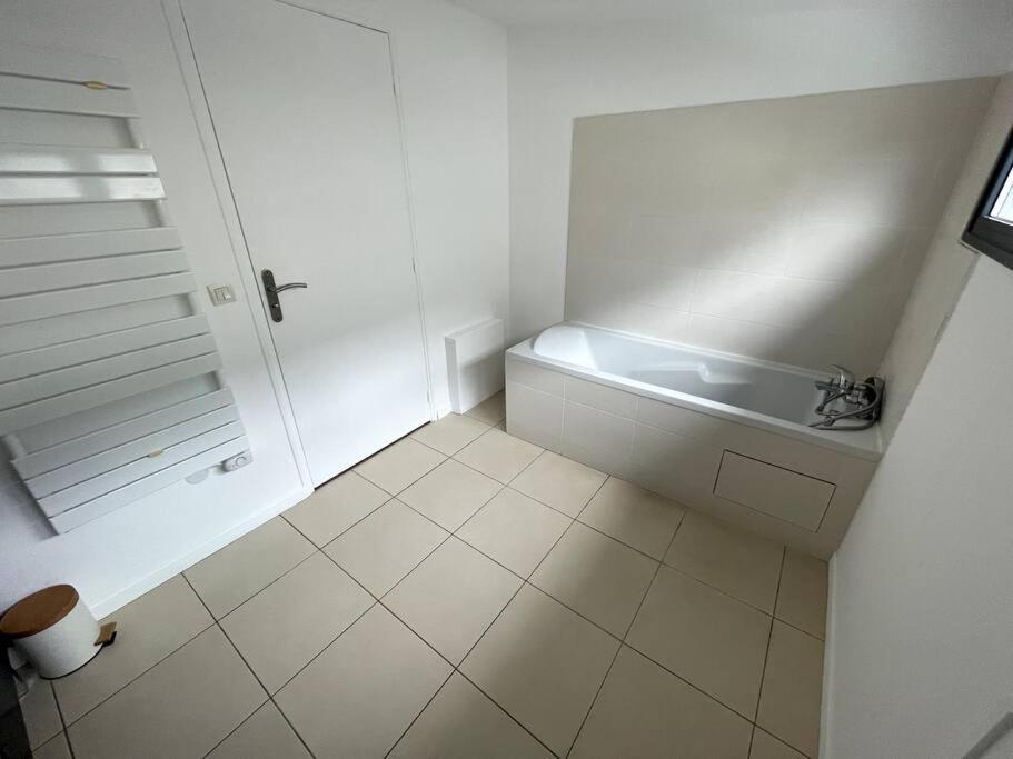 Appartement Superbe Loft Lumineux A Caen Extérieur photo