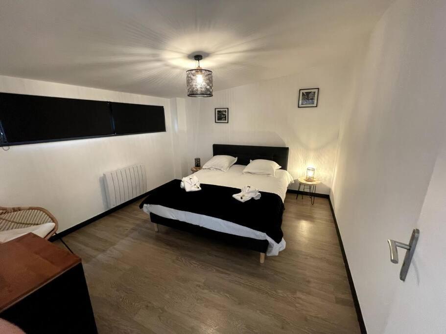 Appartement Superbe Loft Lumineux A Caen Extérieur photo
